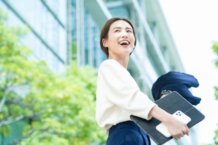 大阪府大阪市【出張買取業務】完全反響営業／未経験OK／インセンティブ月80～100万円可／住宅手当／配偶者手当／資格取得手当