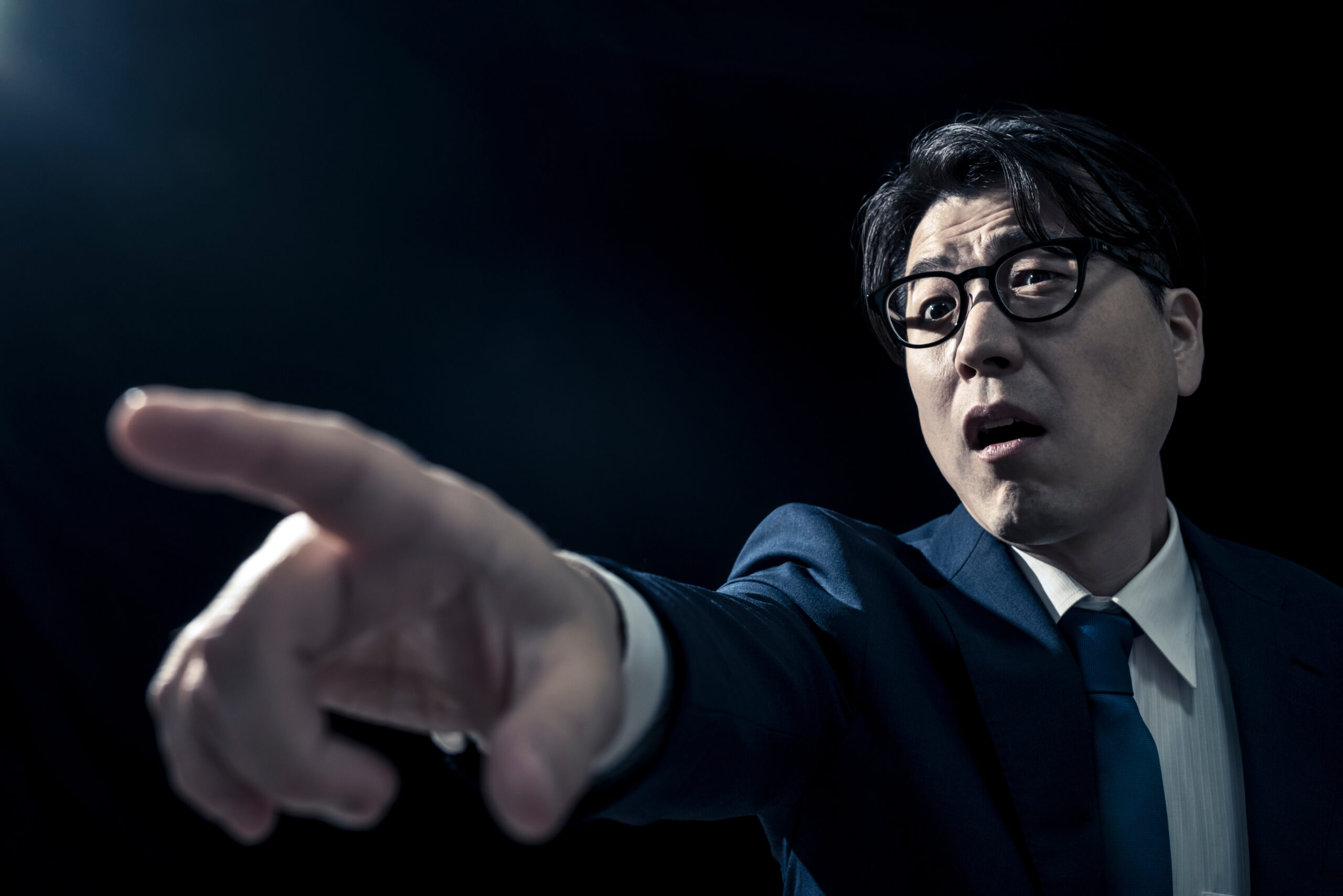めっちゃ上から無駄に説教