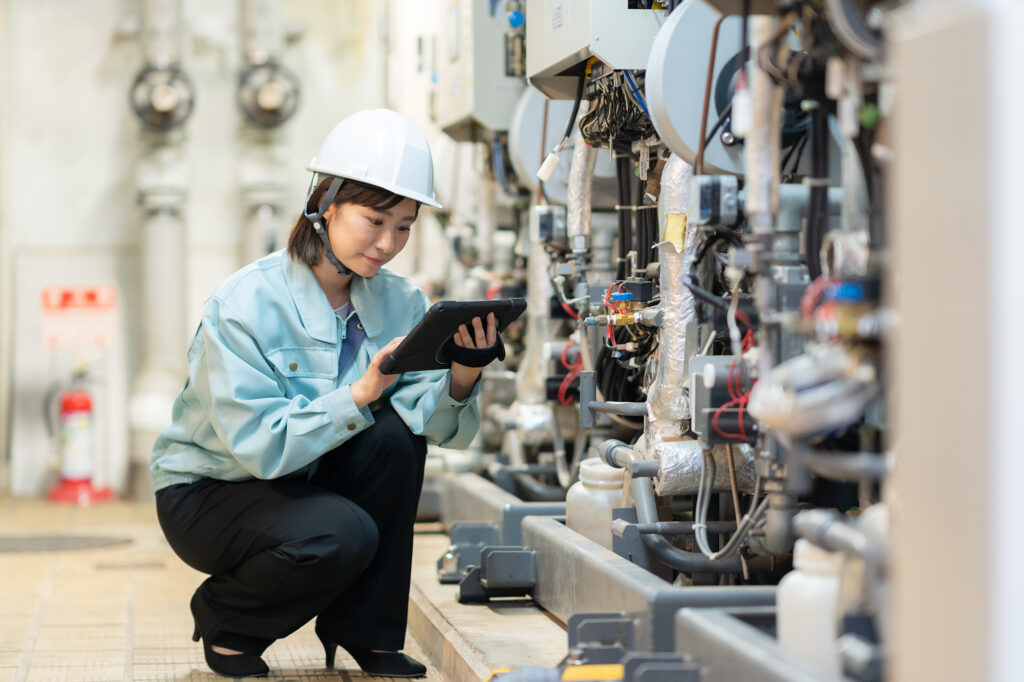 東京【設備設計・開発エンジニア】未経験OK／フレックス制／土日祝休み